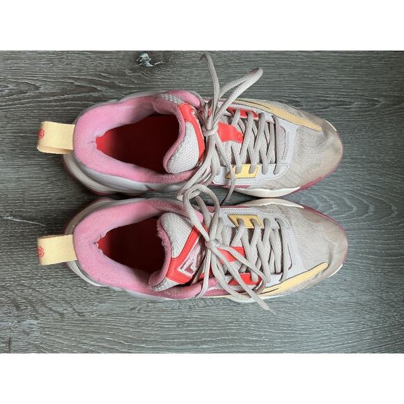 Nike Giannis Immortality 3 Beige Pink Basketball Shoes Performance Wear Size 8.5 - Picture 6 of 12